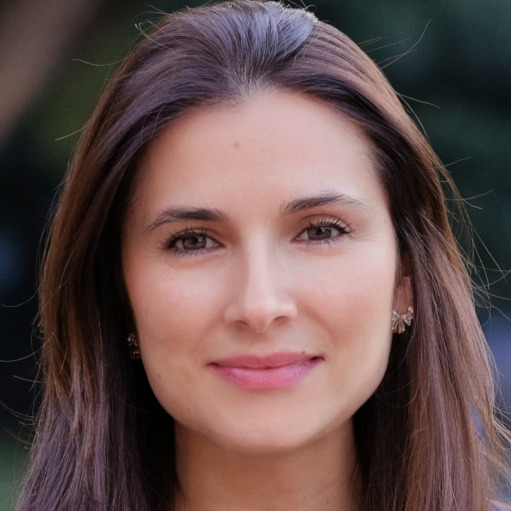  Professor Lina  Martinez